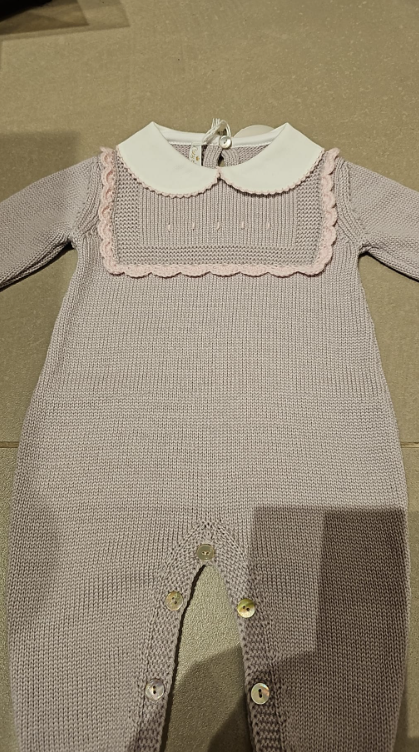 Tutina in lana  ricamata