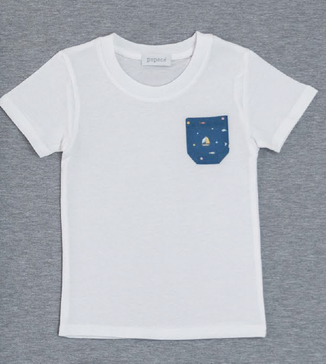 T-shirt con taschino