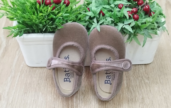 Ballerina taupe in velluto con bottoncino